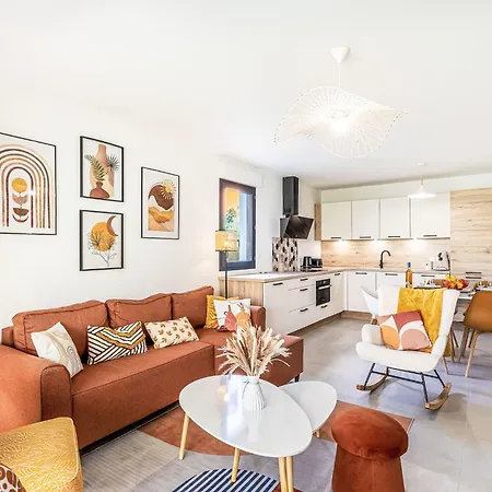 Apartment Le Clos Des Restanques By Interhome Cogolin